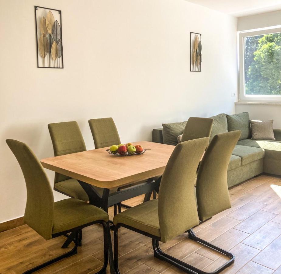 Apartment Mare Pula Exteriör bild